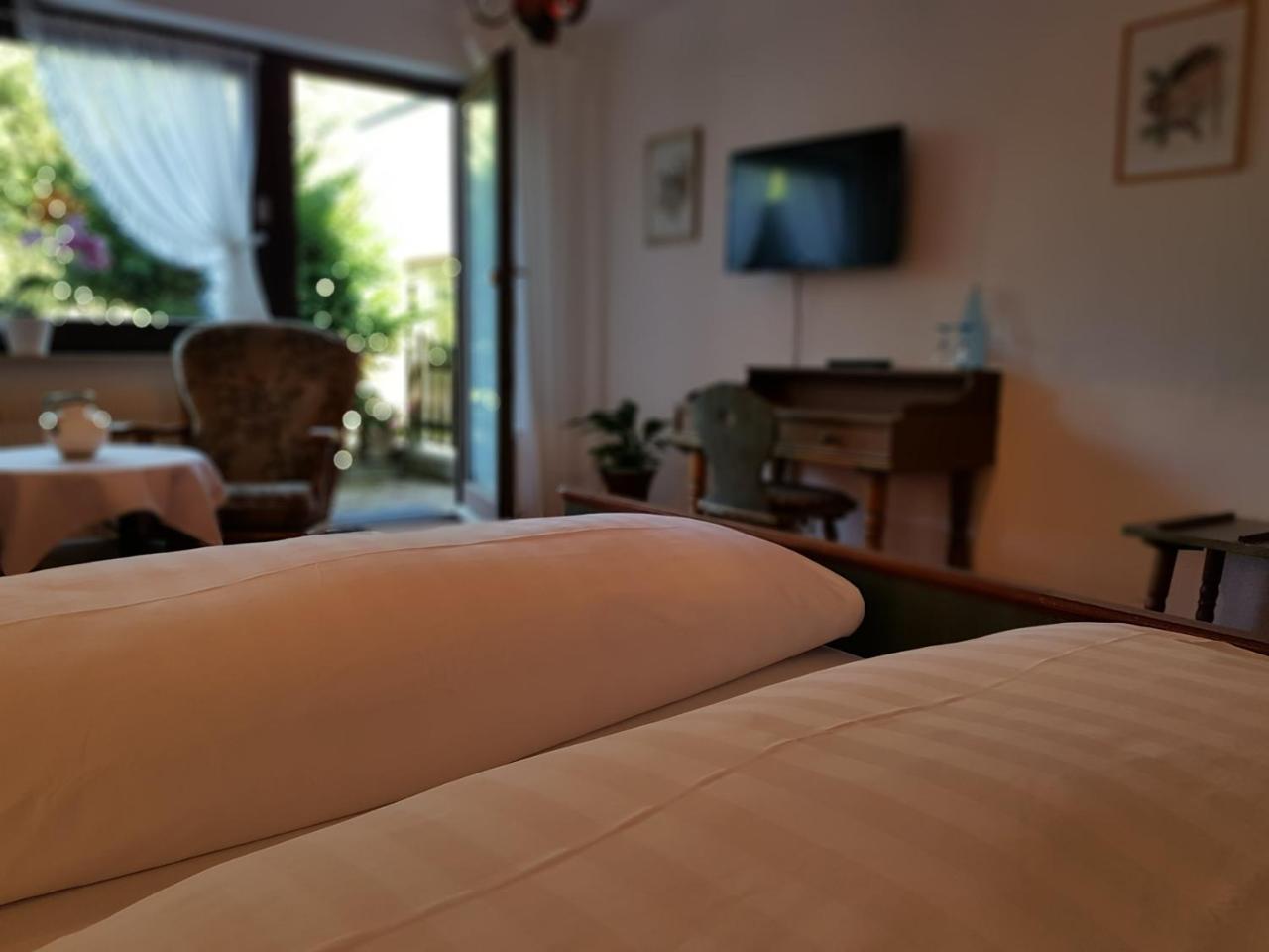 Hotel Landhaus Sonnenhof Todtnau Esterno foto